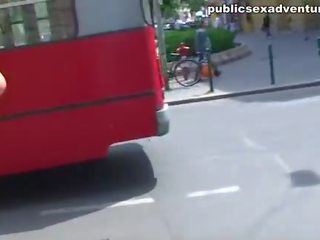 Înțepătură pleasing în public